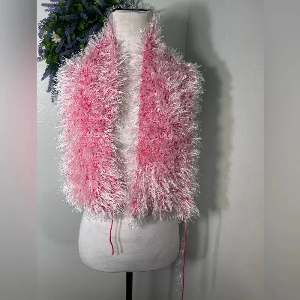 N/A pink white
